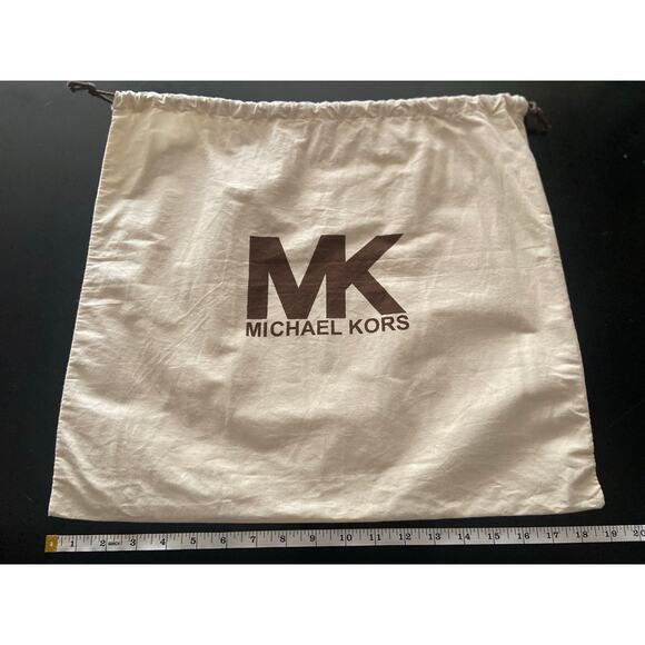 MICHAEL KORS Large Cream/Brown Dust Bag 19"x17" - Picture 5 of 6
